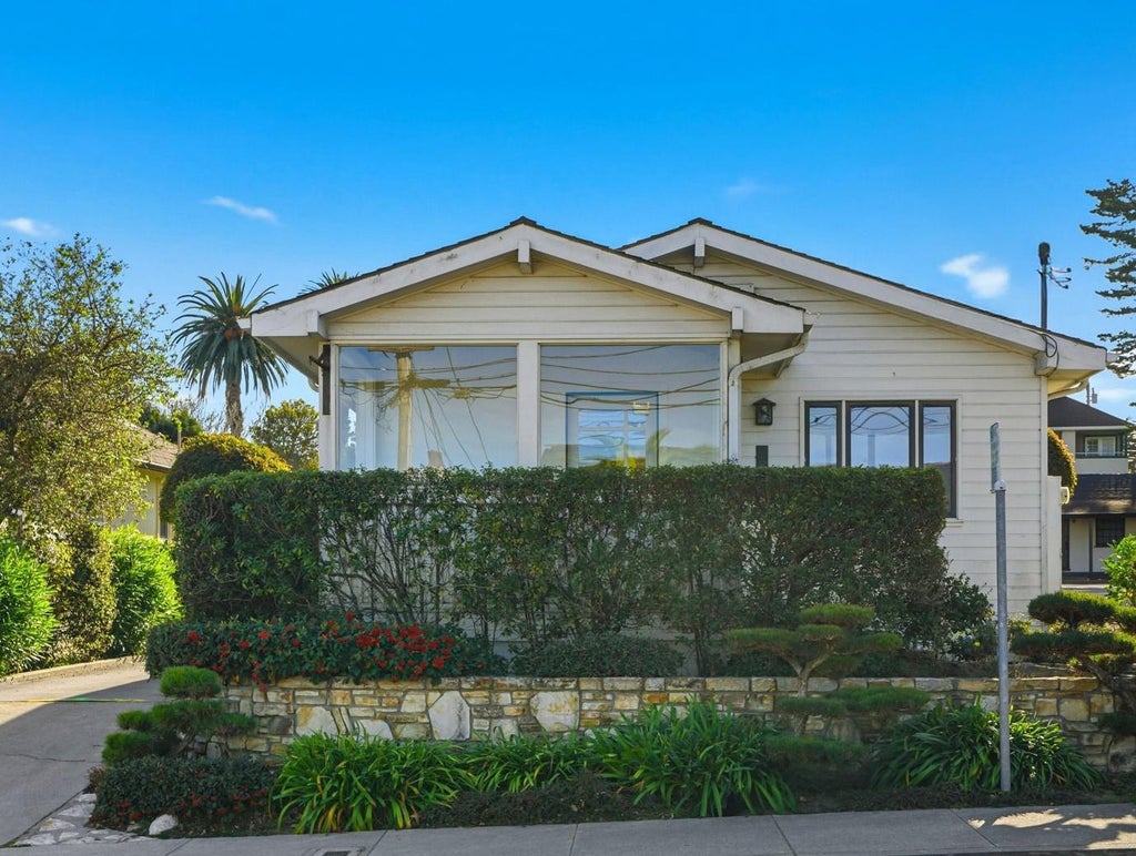 167 El Dorado St, MONTEREY