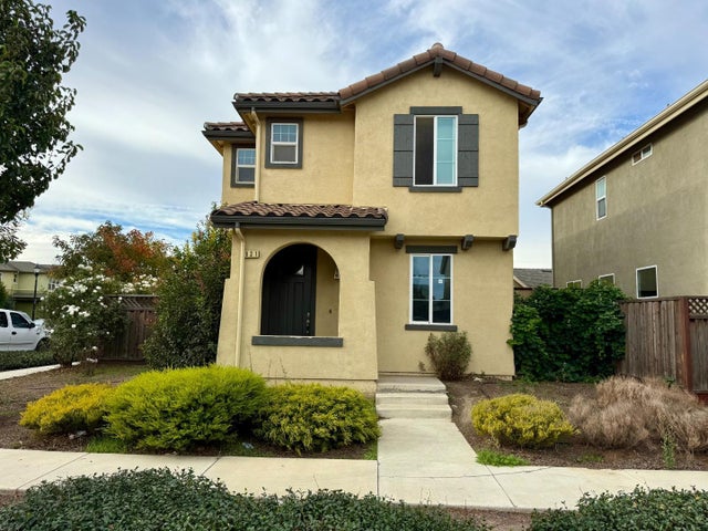 631 Heirloom Pl, KING CITY