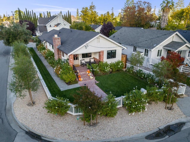 203 Santa Clara Ave, Redwood City