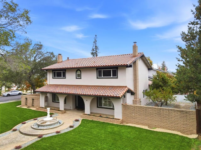 99 Calfhill Ct, LOS GATOS