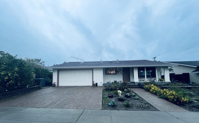 41733 Higgins Way, FREMONT