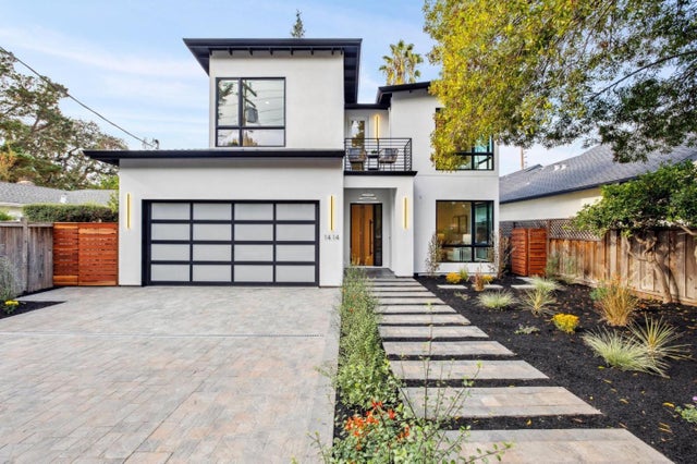 1414 W Selby Ln, Redwood City