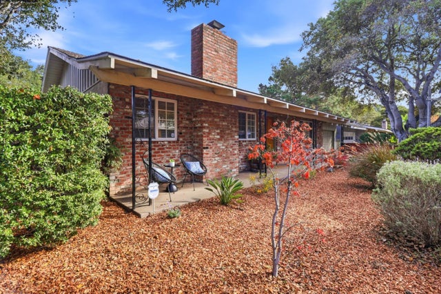 1001 Maywood Dr, BELMONT