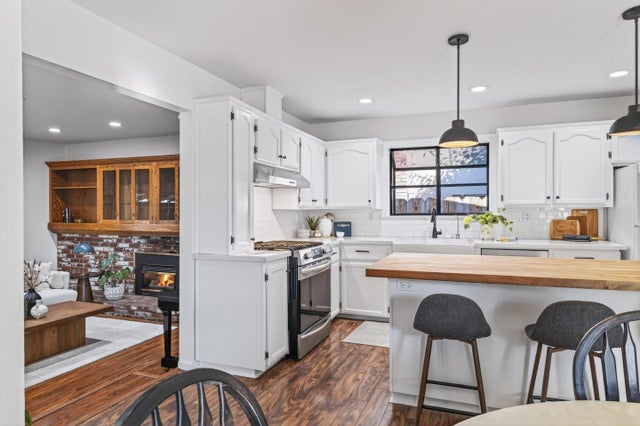 3049 Sunrise Cir, MARINA