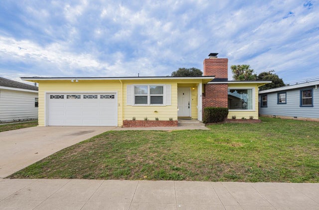 1221 Parkside St, SALINAS