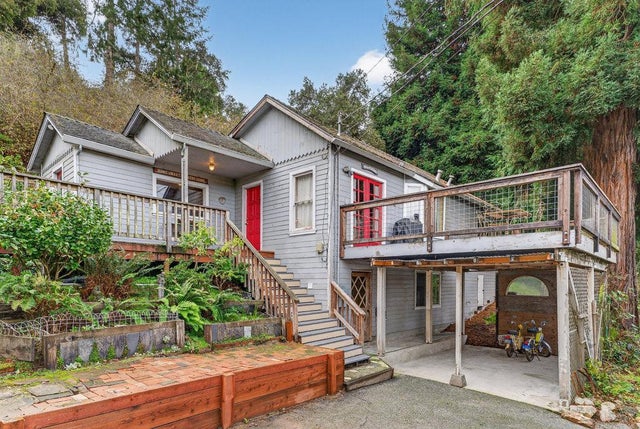 885 Larkin Valley Rd, WATSONVILLE