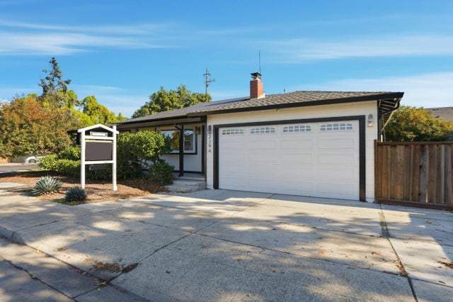 2296 Pulgas Ave, EAST PALO ALTO