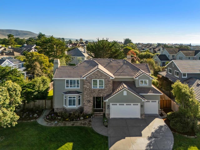 62 Spyglass Ct, HALF MOON BAY