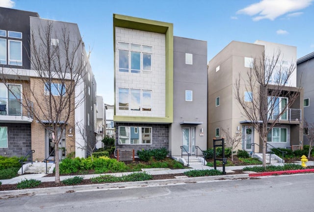 182 Agustin Narvaez St, SAN JOSE