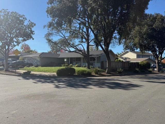 1423 Kyle Ct, SUNNYVALE