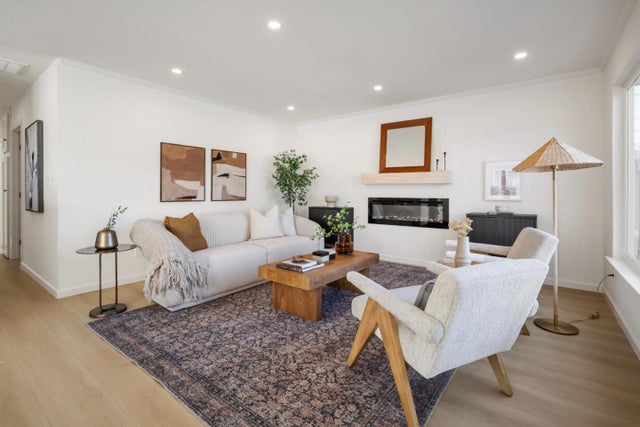 1444 Flores Dr, PACIFICA