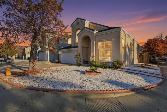 29273 Chance St, HAYWARD