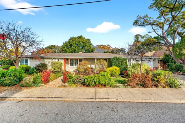 1621 Elm St, SAN CARLOS