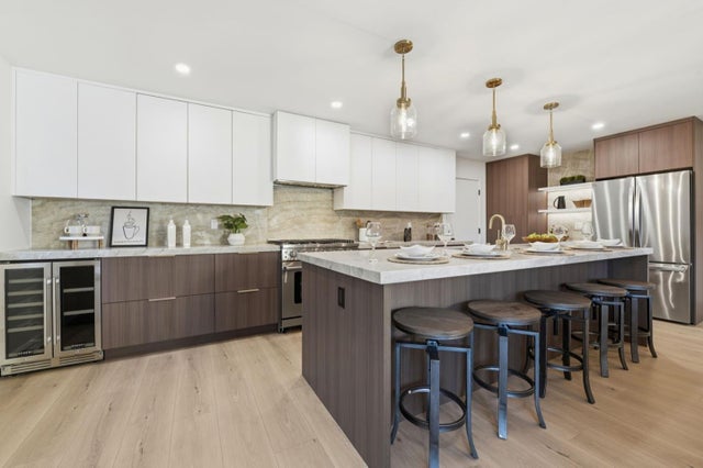 315 W Meadow Dr, PALO ALTO