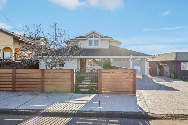 24927 2nd St, HAYWARD