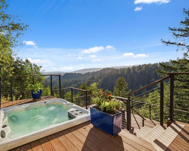 11207 Lake Blvd, FELTON