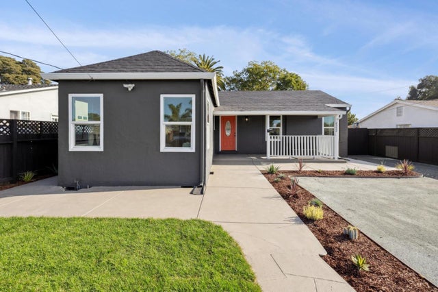 2352 Menalto Ave, East Palo Alto