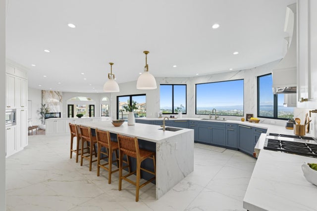 1 Lewis Ranch Rd, SAN CARLOS