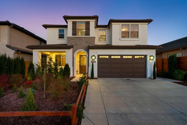 1557 Santana Ranch Dr, Hollister