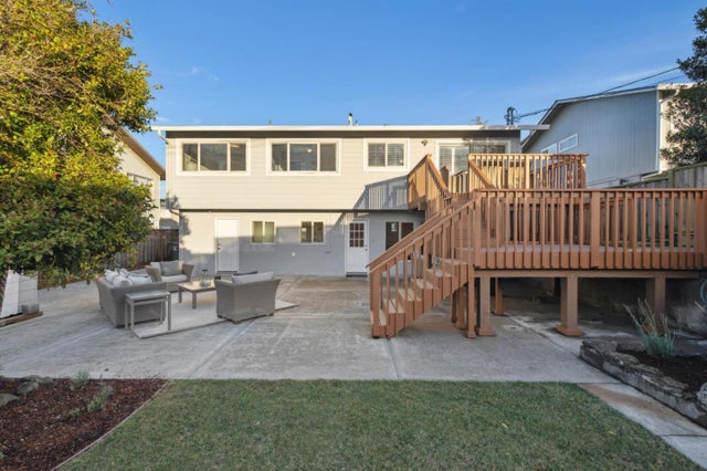 265 Lake Dr, San Bruno