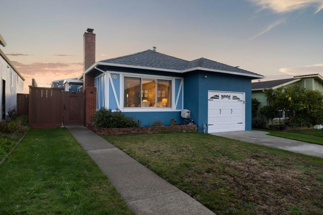 422 Andover Dr, PACIFICA