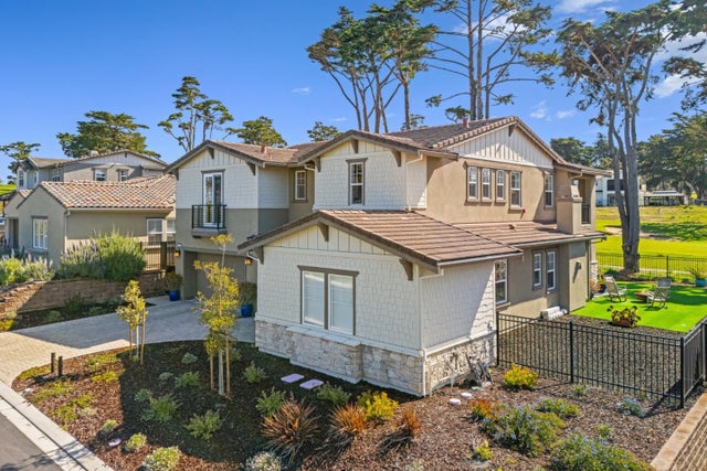 1838 Links Dr, Seaside/Sand City