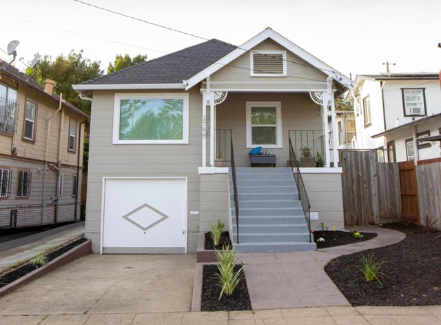 2795 25th Ave, OAKLAND