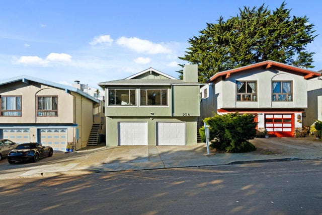 238 Warwick St, DALY CITY