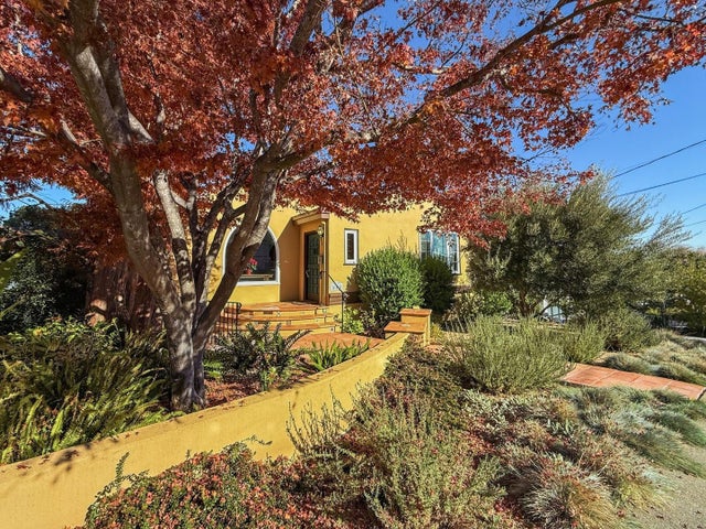 418 Ridge Rd, SAN CARLOS