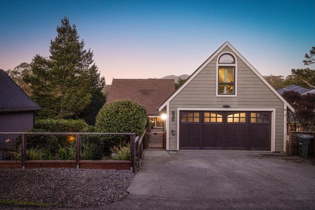 935 Irving St, Montara