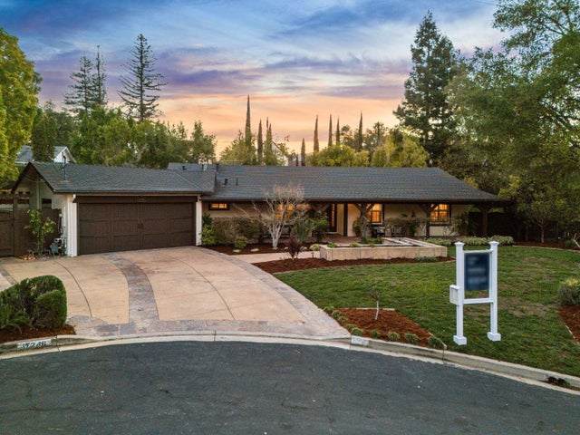 17246 Verdes Robles, LOS GATOS