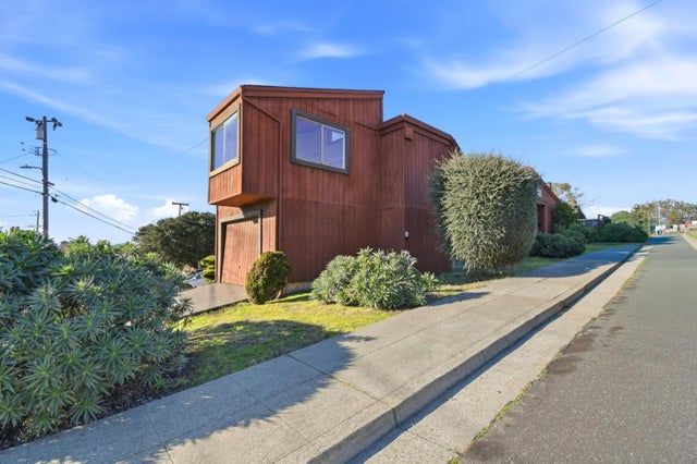 323 Humboldt St, RICHMOND