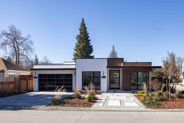 1686 Parkhills Ave, LOS ALTOS