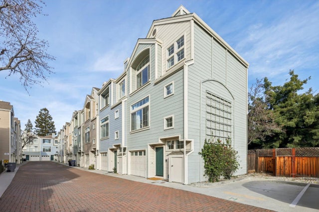 979 Pinto Palm Ter 45, SUNNYVALE