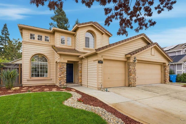 1242 Wagon Way, GILROY