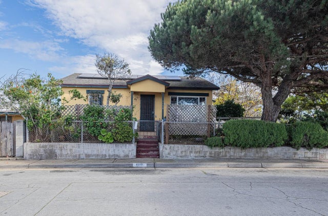 1800 Luxton St, Seaside/Sand City