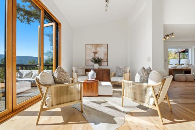 711 W California Way, REDWOOD CITY