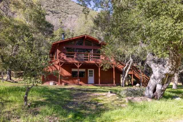 42250 Carmel Valley Rd, GREENFIELD