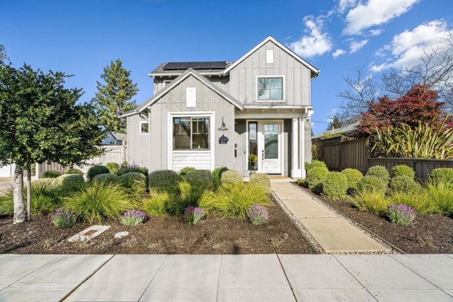 1741 Connecticut Dr, Redwood City