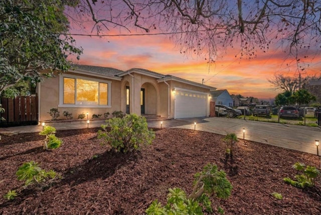 2370 Ralmar Ave, EAST PALO ALTO