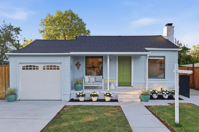 219 D St, REDWOOD CITY