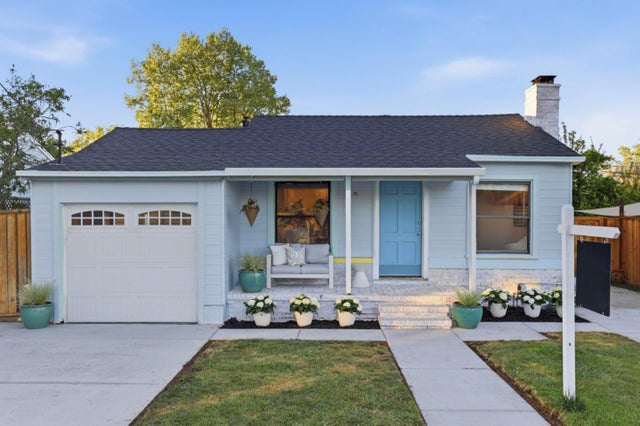 219 D St, REDWOOD CITY