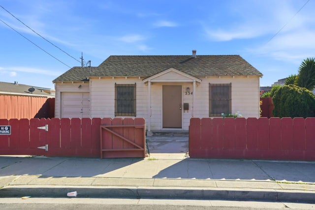 234 Cherry Dr, SALINAS