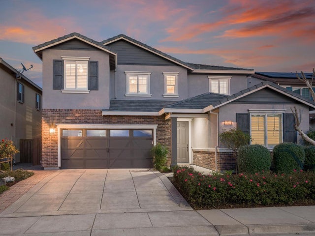 1702 Rosemary Dr, Gilroy