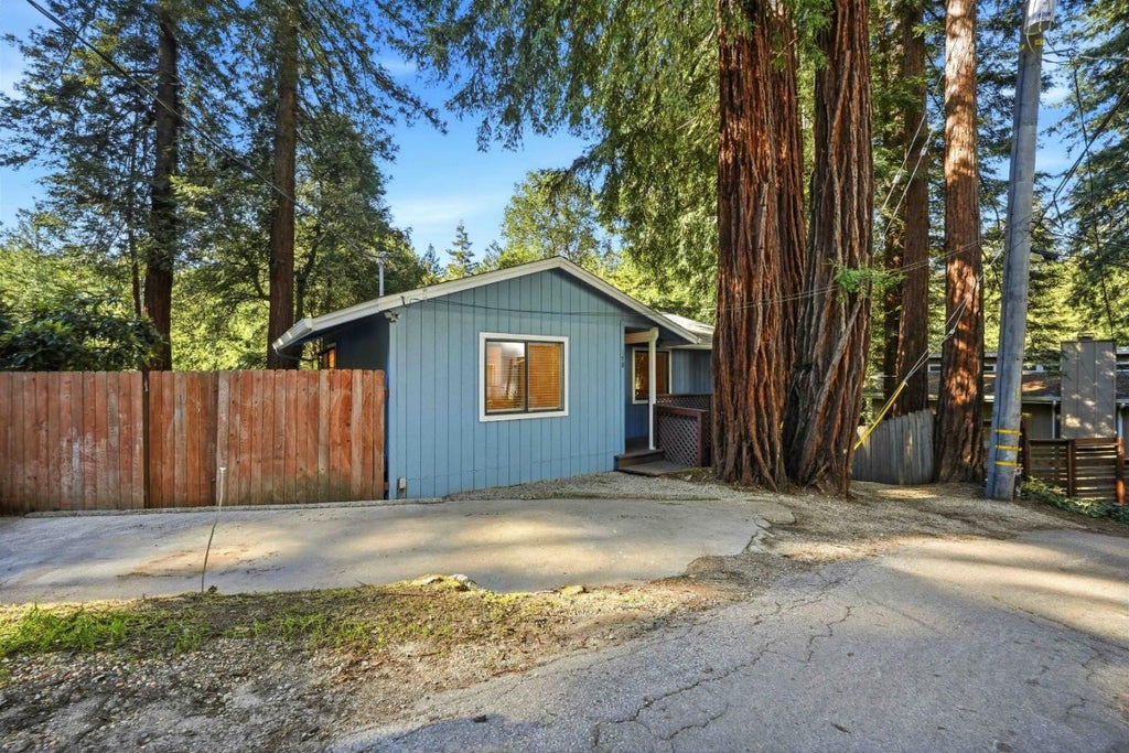 178 Madrona Rd, Boulder Creek