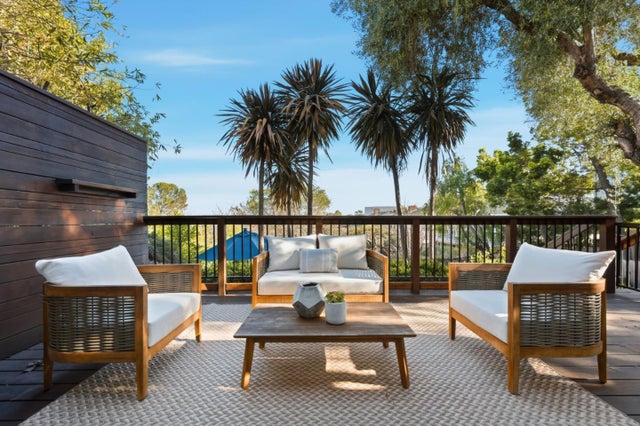 1515 Ridge Rd, Belmont