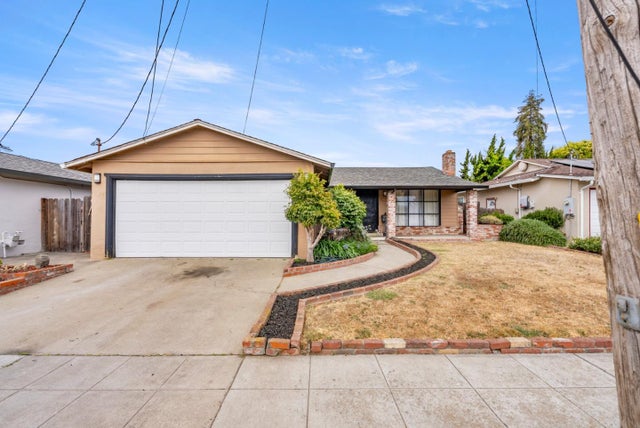 26147 Stryker St, Hayward