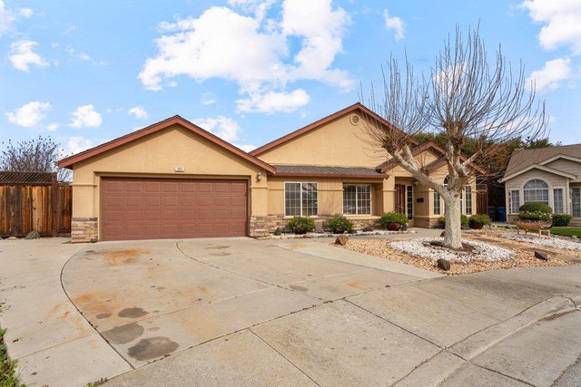 161 Amber Ct, Hollister