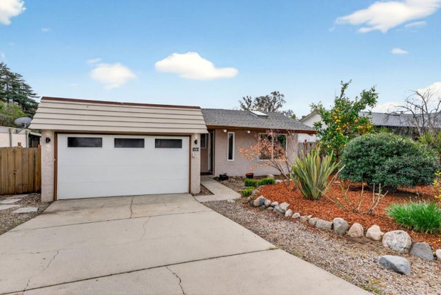 5484 Entrance Dr, Soquel