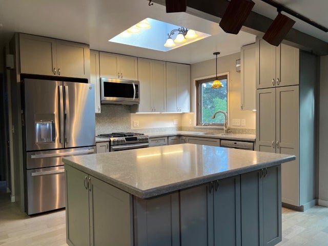 2411 Catalpa Way, SAN BRUNO